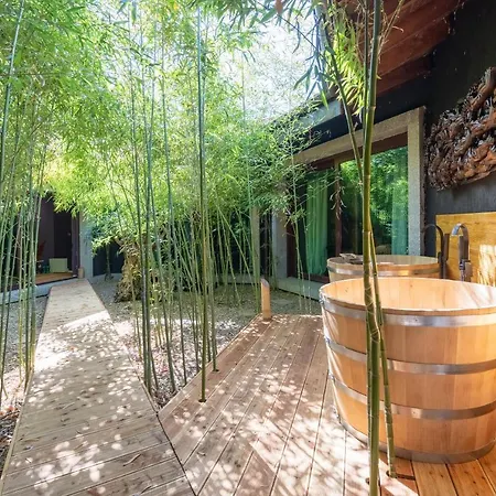 Gasthuis Yana Winery&spa 4*